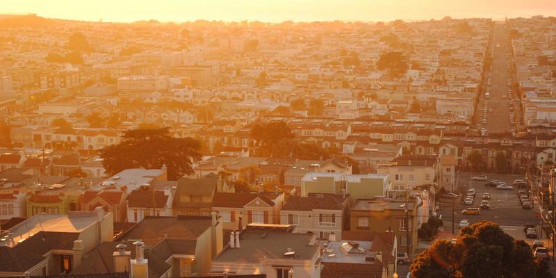 奥兰治城52号：美食与景点的完美融合，不可错过的目的地推荐