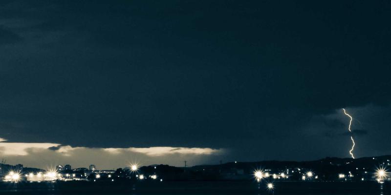 奥兰治城旅游攻略：探访特色农夫市场与本地农场直供，解锁新鲜食材采购全指南